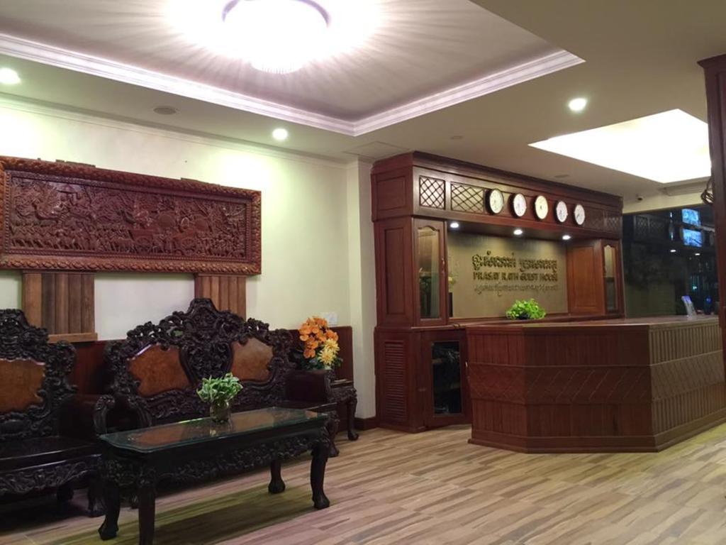 Prasat Rath Guest House Phnom-Penh Buitenkant foto