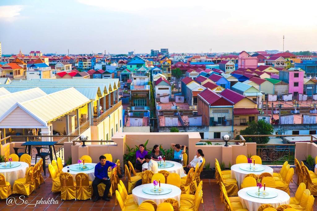 Prasat Rath Guest House Phnom-Penh Buitenkant foto